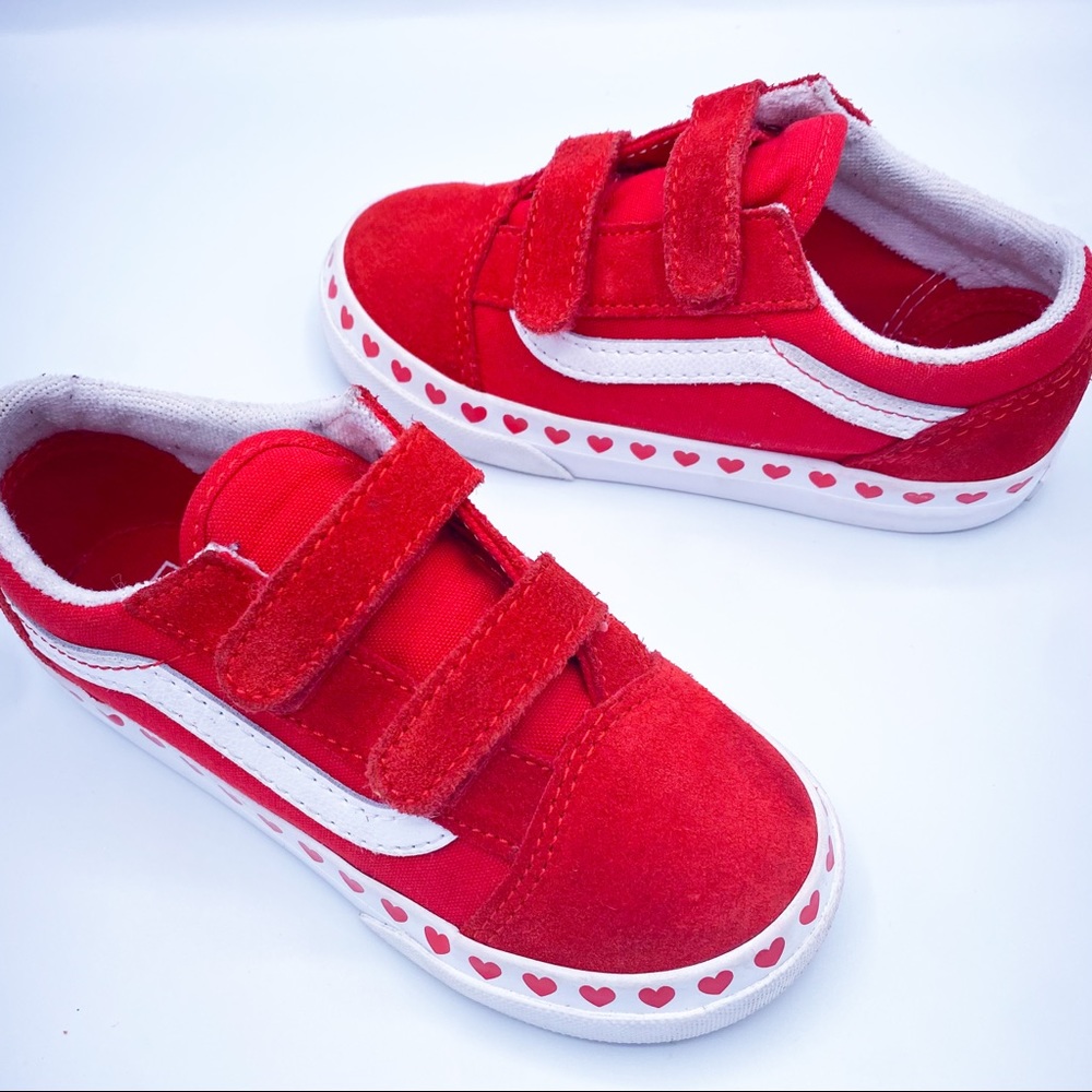❌SOLD❌ Vans Old Skool V Red Strap Heart Sneakers Size 10 Toddlers